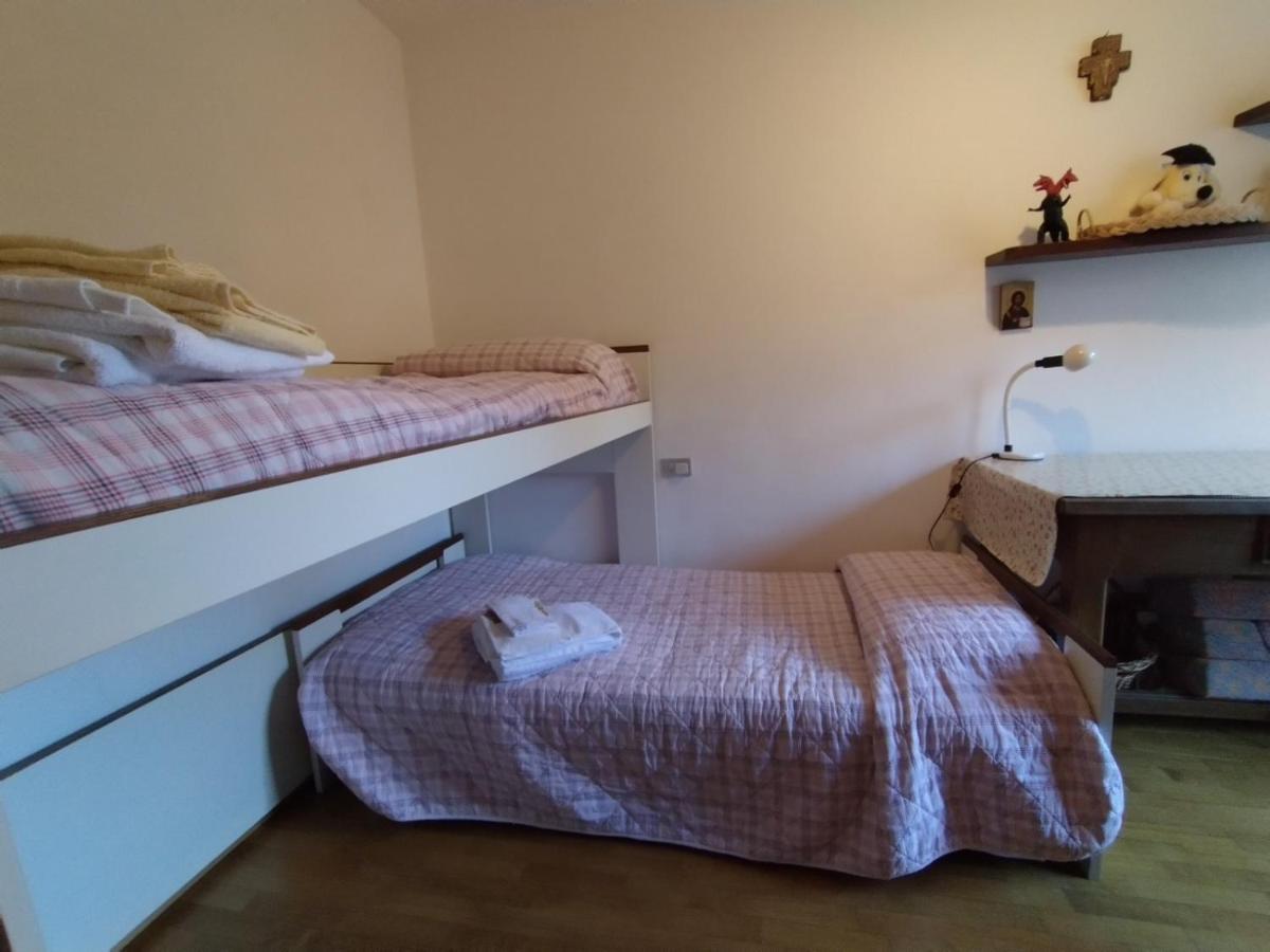 Appartamento Vacanze Graynite-Meadows Ponte Di Legno Exterior foto